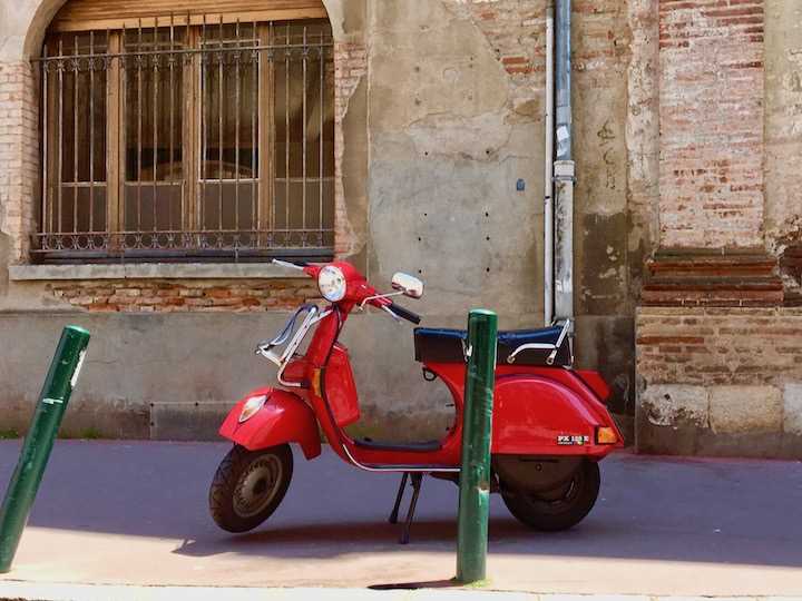 Discover the Best Mopeds in France